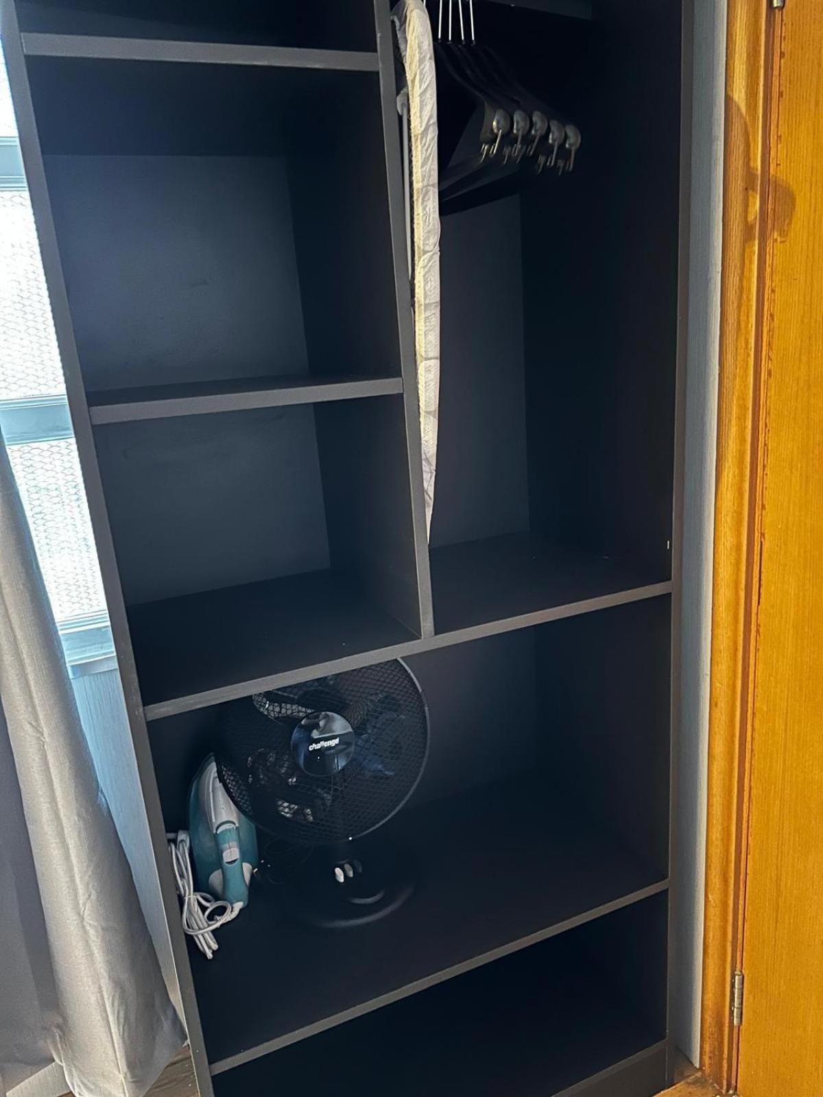 Fb1-Spacious Basement Studio Flat Fits 2- Near Hyde Park ลอนดอน ภายนอก รูปภาพ